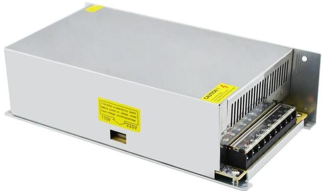 Трансформатор для світлодіодної стрічки / адаптер / блок живлення 12V 50A, в металевому корпусі з вентилятором
