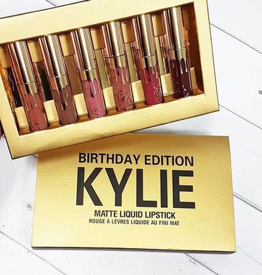 Набор матовых жидких помад Kylie Birthday Gold