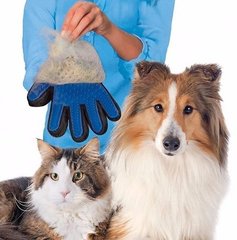 Перчатка для вычесывания шерсти с домашних животных True Touch Перчатки для чистки животных