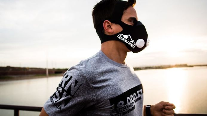 Маска дыхательная для бега и тренировок Elevation Training Mask 2.0